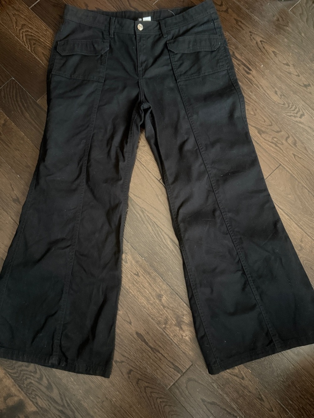Women’s Black Wide-Leg Pants
